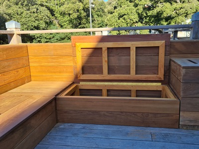 Banquette en IPE sur mesure